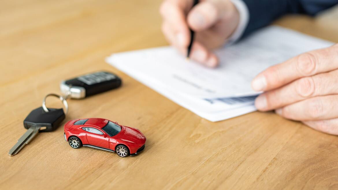 Highly Risen Bar for Car Rental Services